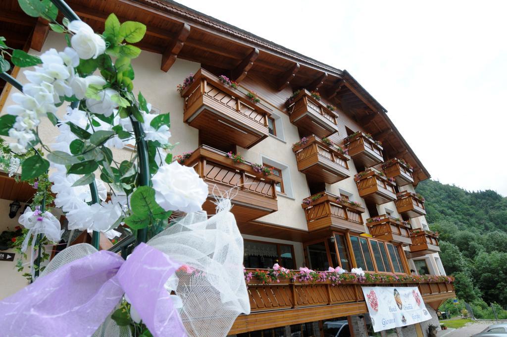 Alps Oriental Wellness Hotel Campodolcino Buitenkant foto